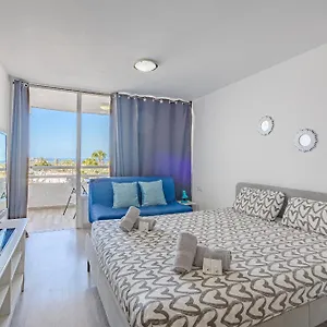 Complejo Borinquen Vista Al Mar , Playa de las Americas (Tenerife) Spain